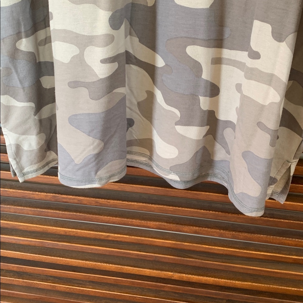 Natural Reflections Long Sleeve Camouflage gown/sleepshirt - Picture 3 of 9